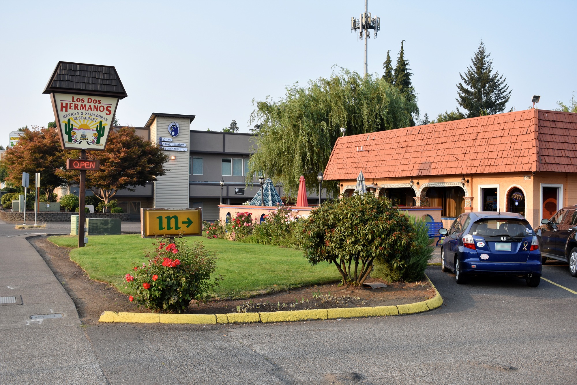 losdoshermanosmexicansalvadorianrestaurantkeizeroregon_0034 Los Dos Hermanos